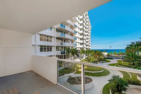 100 Lincoln Road Miami Beach FL 33139