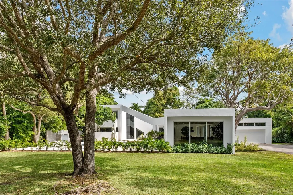 12855 SW 61st Avenue Pinecrest FL 33156