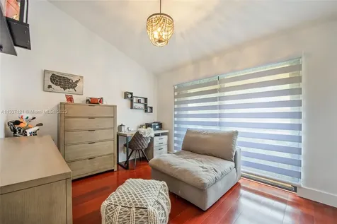 10117 SW 77th Court Miami FL 33156