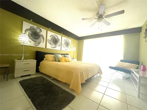 5100 Washington Street Hollywood FL 33021