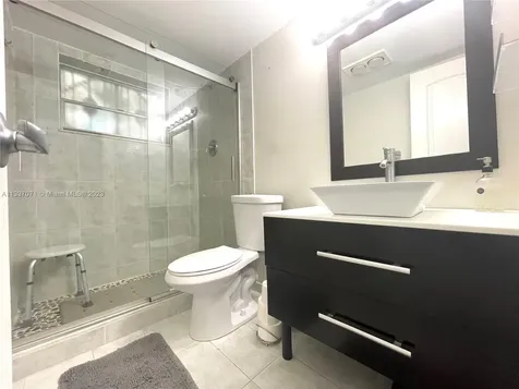 5100 Washington Street Hollywood FL 33021