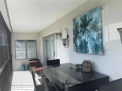 5100 Washington Street Hollywood FL 33021