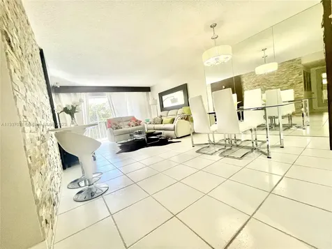 5100 Washington Street Hollywood FL 33021