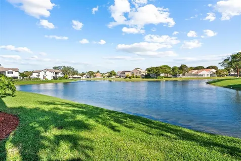 7525 NW 61st Terrace Parkland FL 33067