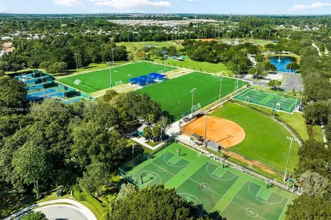 7525 NW 61st Terrace Parkland FL 33067