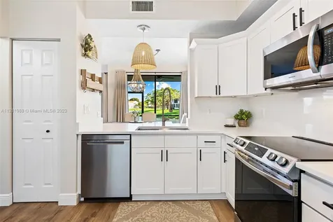 7525 NW 61st Terrace Parkland FL 33067