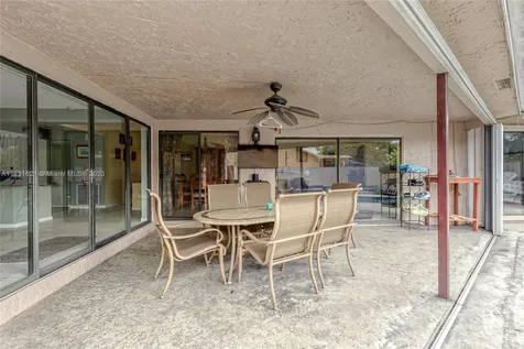 9060 NW 13th Street Plantation FL 33322