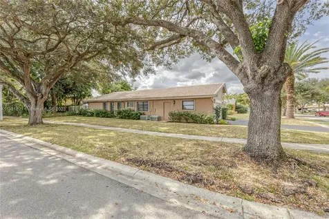 9060 NW 13th Street Plantation FL 33322