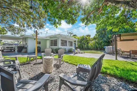11040 SW 78th Court Pinecrest FL 33156