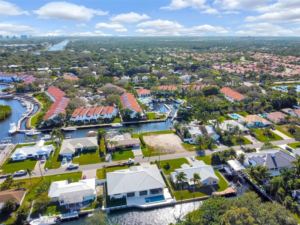 2400 Edward Road Palm Beach Gardens FL 33410