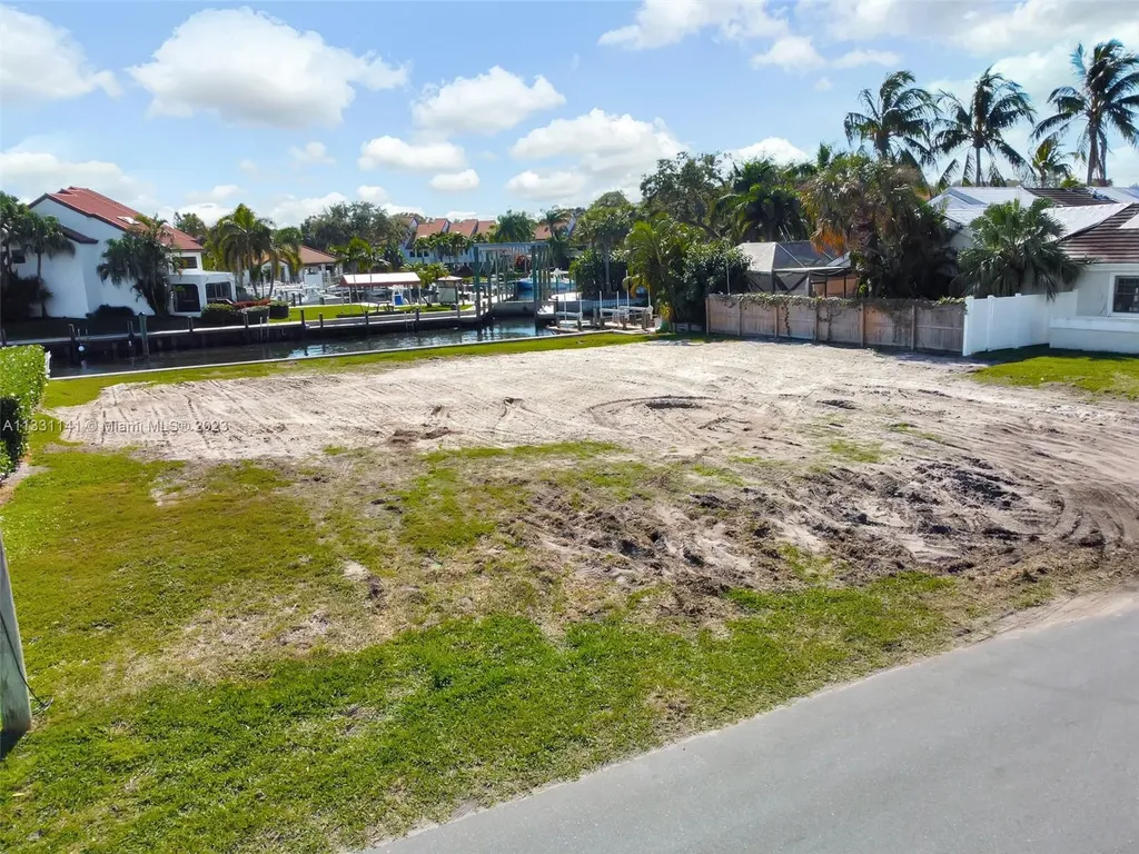 2400 Edward Road Palm Beach Gardens FL 33410