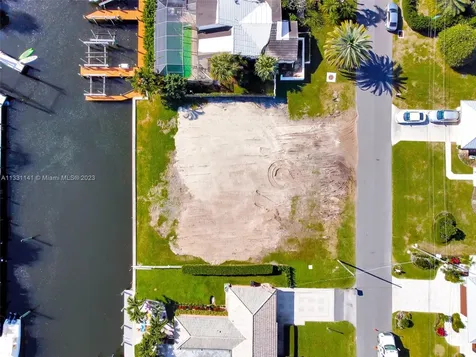 2400 Edward Road Palm Beach Gardens FL 33410