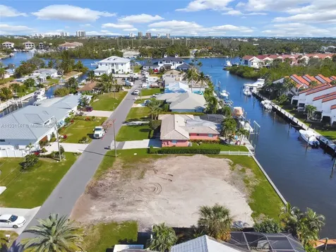 2400 Edward Road Palm Beach Gardens FL 33410