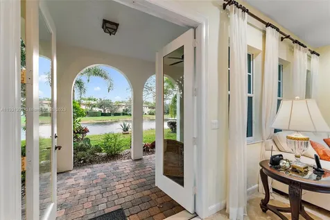 834 Madison Court Palm Beach Gardens FL 33410