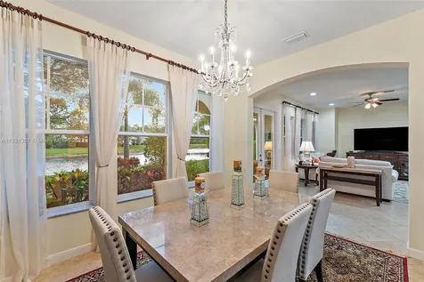 834 Madison Court Palm Beach Gardens FL 33410