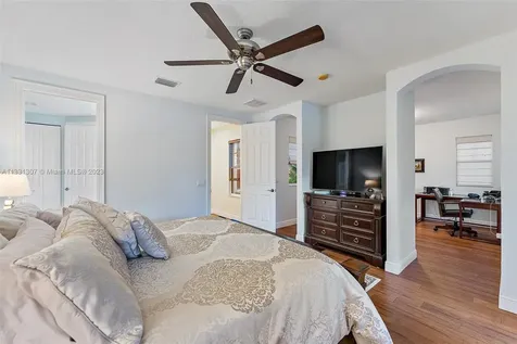 834 Madison Court Palm Beach Gardens FL 33410