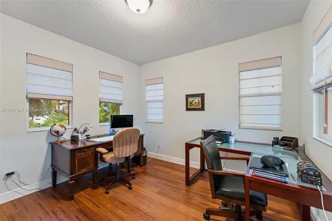 834 Madison Court Palm Beach Gardens FL 33410