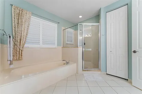 834 Madison Court Palm Beach Gardens FL 33410