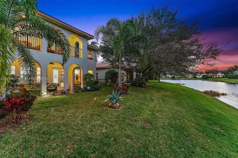 834 Madison Court Palm Beach Gardens FL 33410