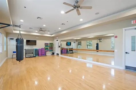 834 Madison Court Palm Beach Gardens FL 33410