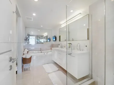 17001 Collins Avenue Sunny Isles Beach FL 33160