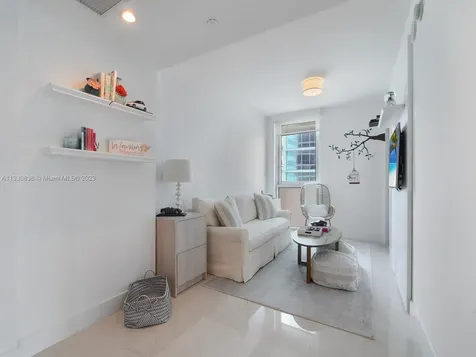 17001 Collins Avenue Sunny Isles Beach FL 33160