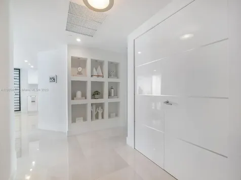 17001 Collins Avenue Sunny Isles Beach FL 33160