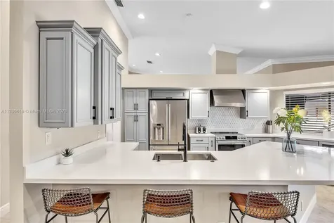 1004 Trailmore Lane Weston FL 33326