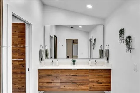 1004 Trailmore Lane Weston FL 33326