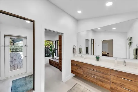 1004 Trailmore Lane Weston FL 33326