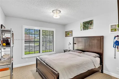1004 Trailmore Lane Weston FL 33326