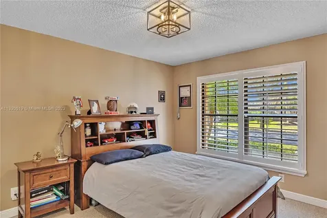 1004 Trailmore Lane Weston FL 33326