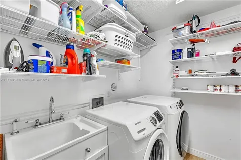 1004 Trailmore Lane Weston FL 33326