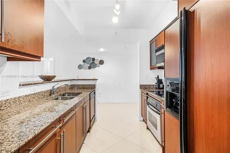 2080 S Ocean Dr, Hallandale Beach FL 33009