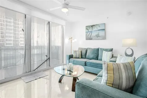 2080 S Ocean Dr, Hallandale Beach FL 33009