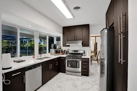 4720 Jefferson Street Hollywood FL 33021