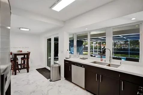 4720 Jefferson Street Hollywood FL 33021