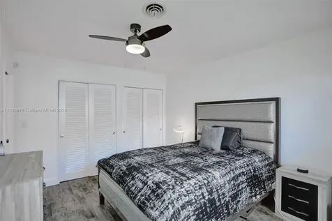 4720 Jefferson Street Hollywood FL 33021