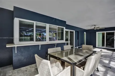 4720 Jefferson Street Hollywood FL 33021