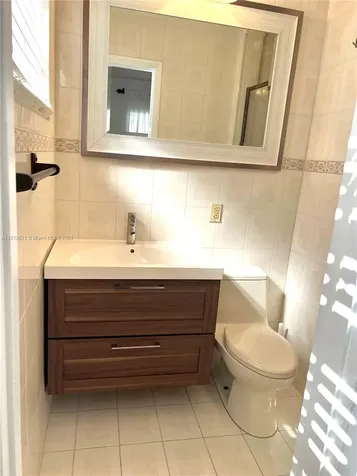8600 SW 33rd Terrace Miami FL 33155