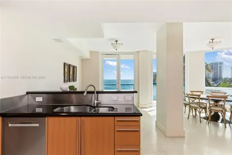 1660 W Glencoe Street Coconut Grove FL 33133