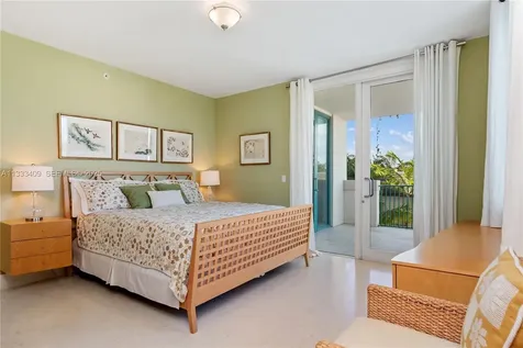 1660 W Glencoe Street Coconut Grove FL 33133