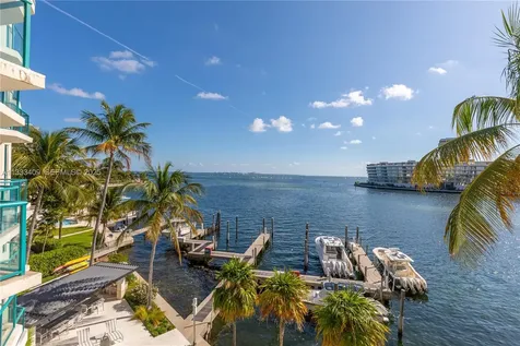 1660 W Glencoe Street Coconut Grove FL 33133