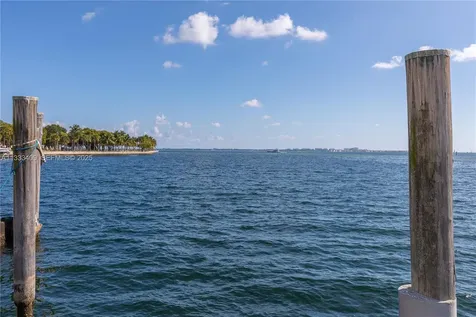 1660 W Glencoe Street Coconut Grove FL 33133