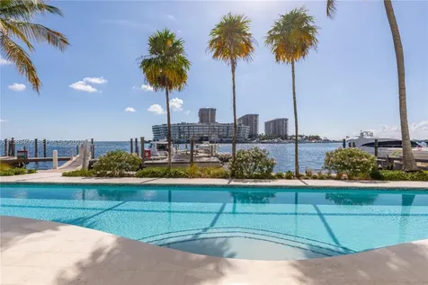 1660 W Glencoe Street Coconut Grove FL 33133