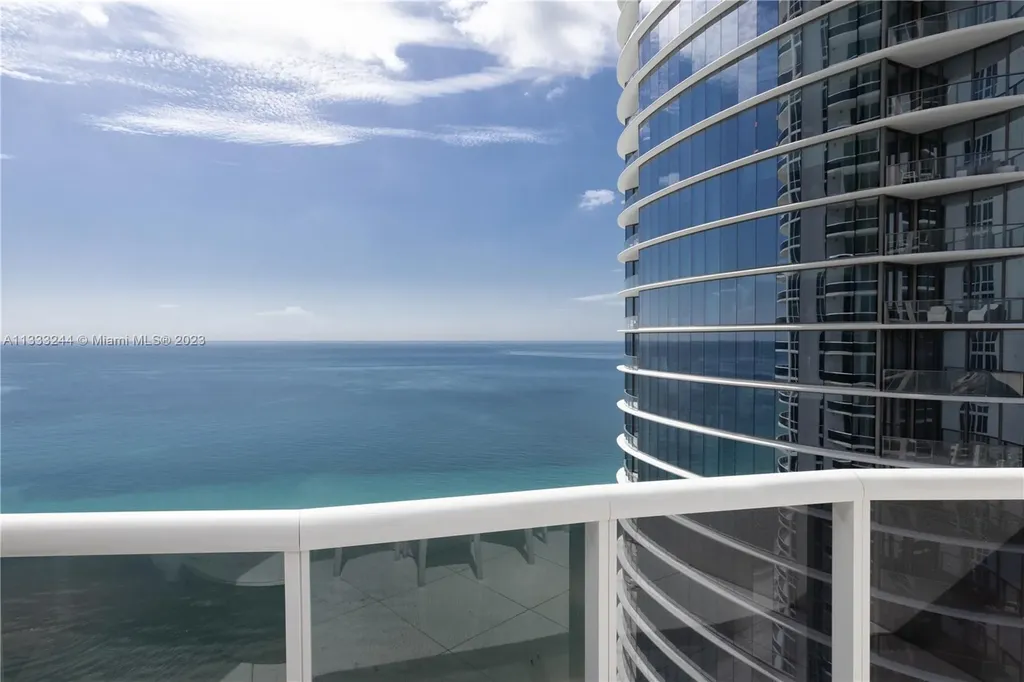 15811 SE Collins Avenue Sunny Isles Beach FL 33160