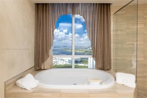 15811 SE Collins Avenue Sunny Isles Beach FL 33160