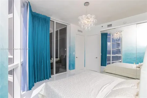 15811 SE Collins Avenue Sunny Isles Beach FL 33160