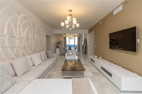 15811 SE Collins Avenue Sunny Isles Beach FL 33160