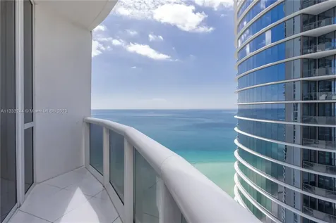 15811 SE Collins Avenue Sunny Isles Beach FL 33160